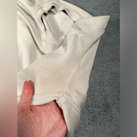 Lululemon Cream Crewneck Sweatshirt - Picture 14 of 14